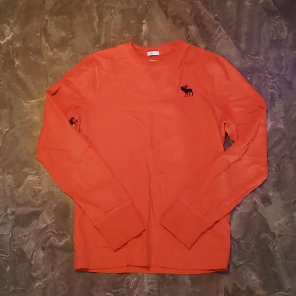 Abercrombie & Fitch Long Sleeve